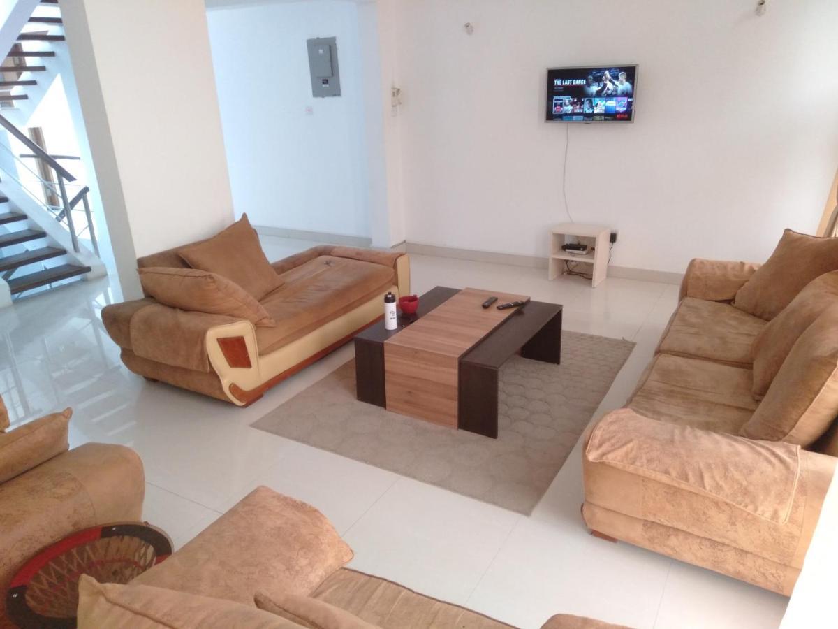 Ary Homestay Nyali- A Walk Away From City Mall Mombasa Luaran gambar