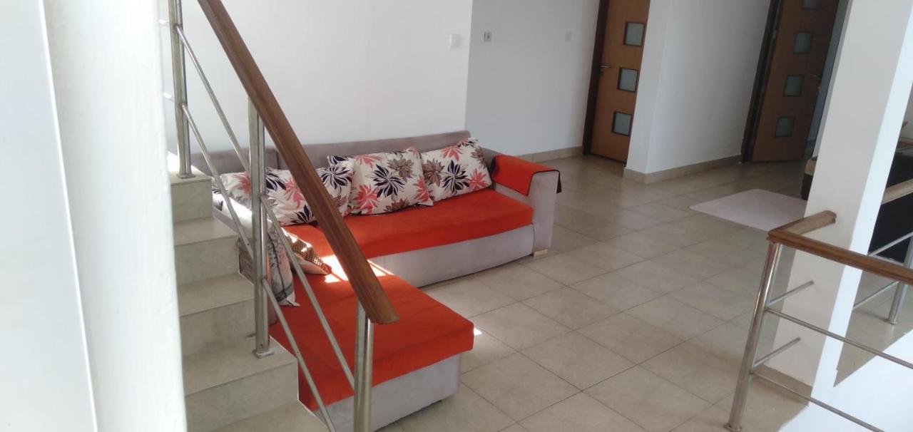 Ary Homestay Nyali- A Walk Away From City Mall Mombasa Luaran gambar